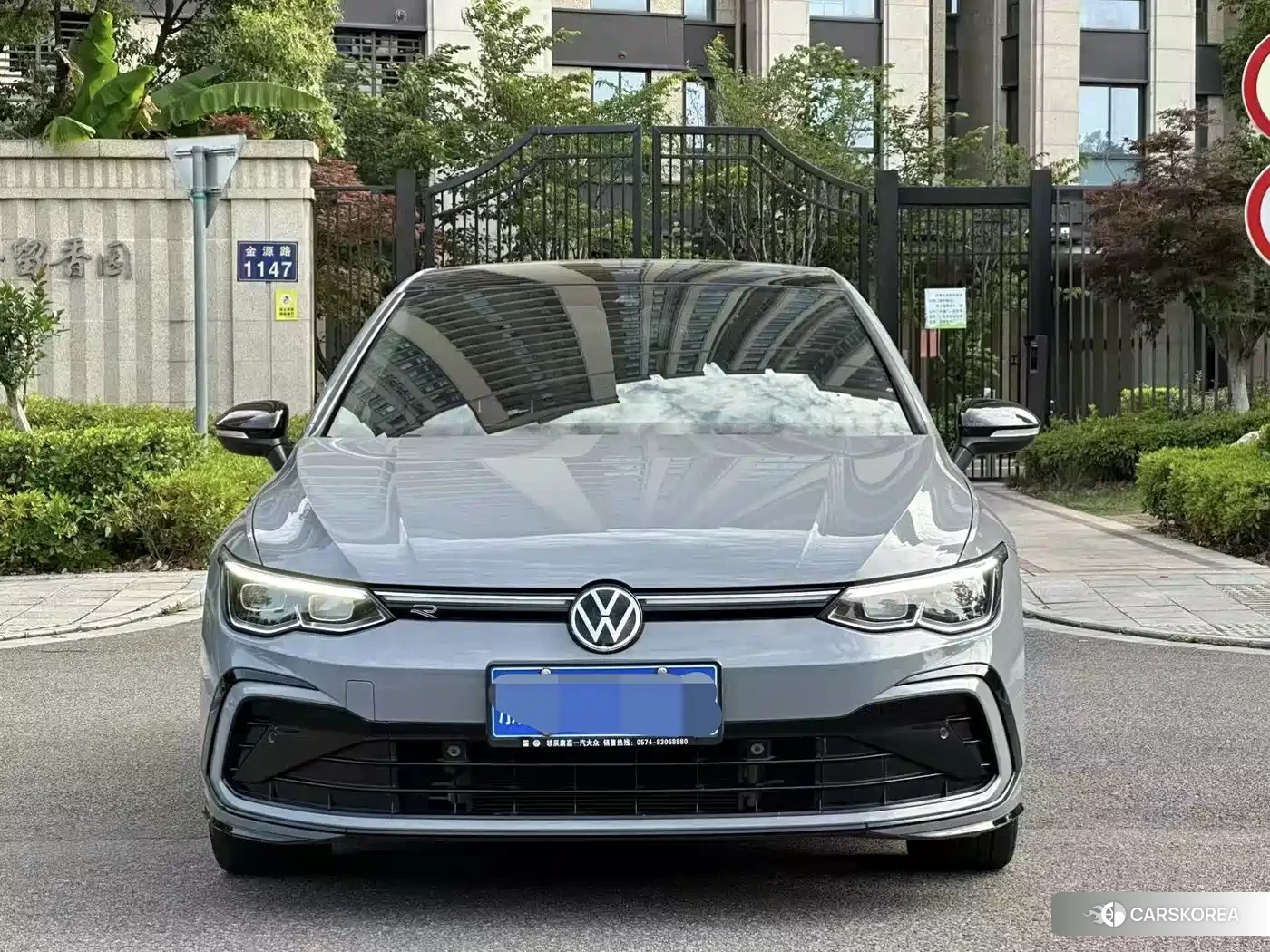 Volkswagen Golf 2021 Silver/gray из Китая, фото 3