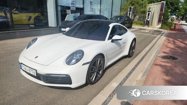 Porsche 911(992) id 3701824 из Кореи 7