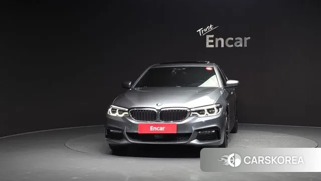 BMW 5 Series (G30) id 3583532 из Кореи 13