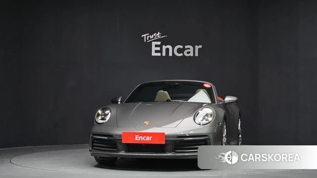 Porsche 911(992) id 4361671 из Кореи 23