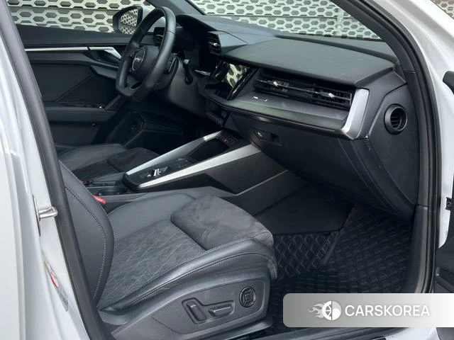 Audi A3 id 3902015 из Китая 18