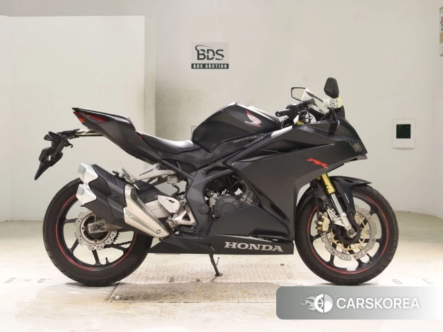 Проданный Honda CBR250RR ABS 2017 из Японии, фото 3