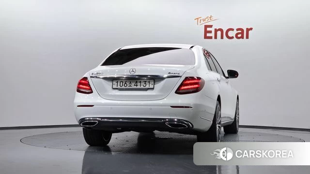 Mercedes-Benz E-Class W213 id 4595536 из Кореи 23
