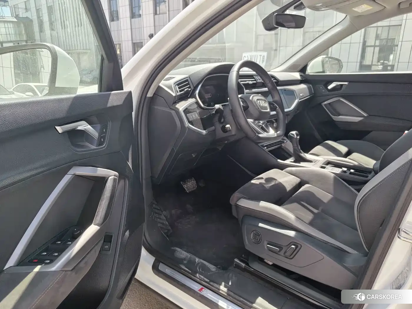 Audi Q3 2023 Белый из Китая, фото 5