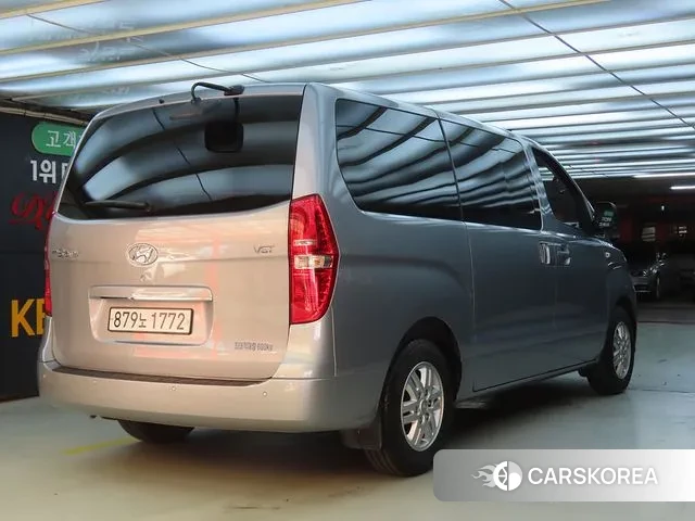 Hyundai The New Grand Starex id 3203645 из Кореи 13