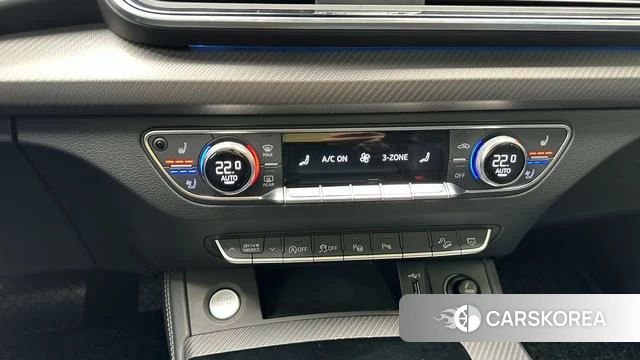 Audi Q5L Sportback id 4221579 из Китая 12