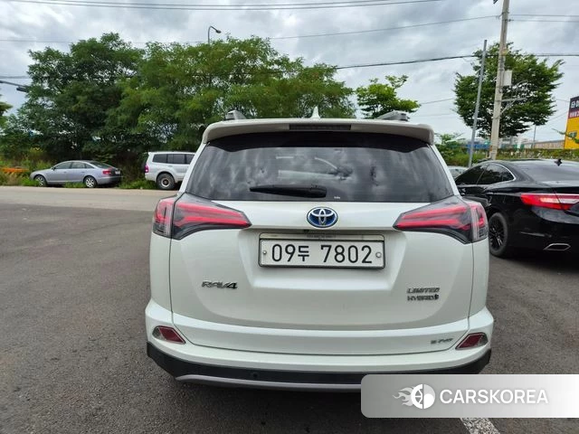 Toyota RAV4 id 4581871 из Кореи 13