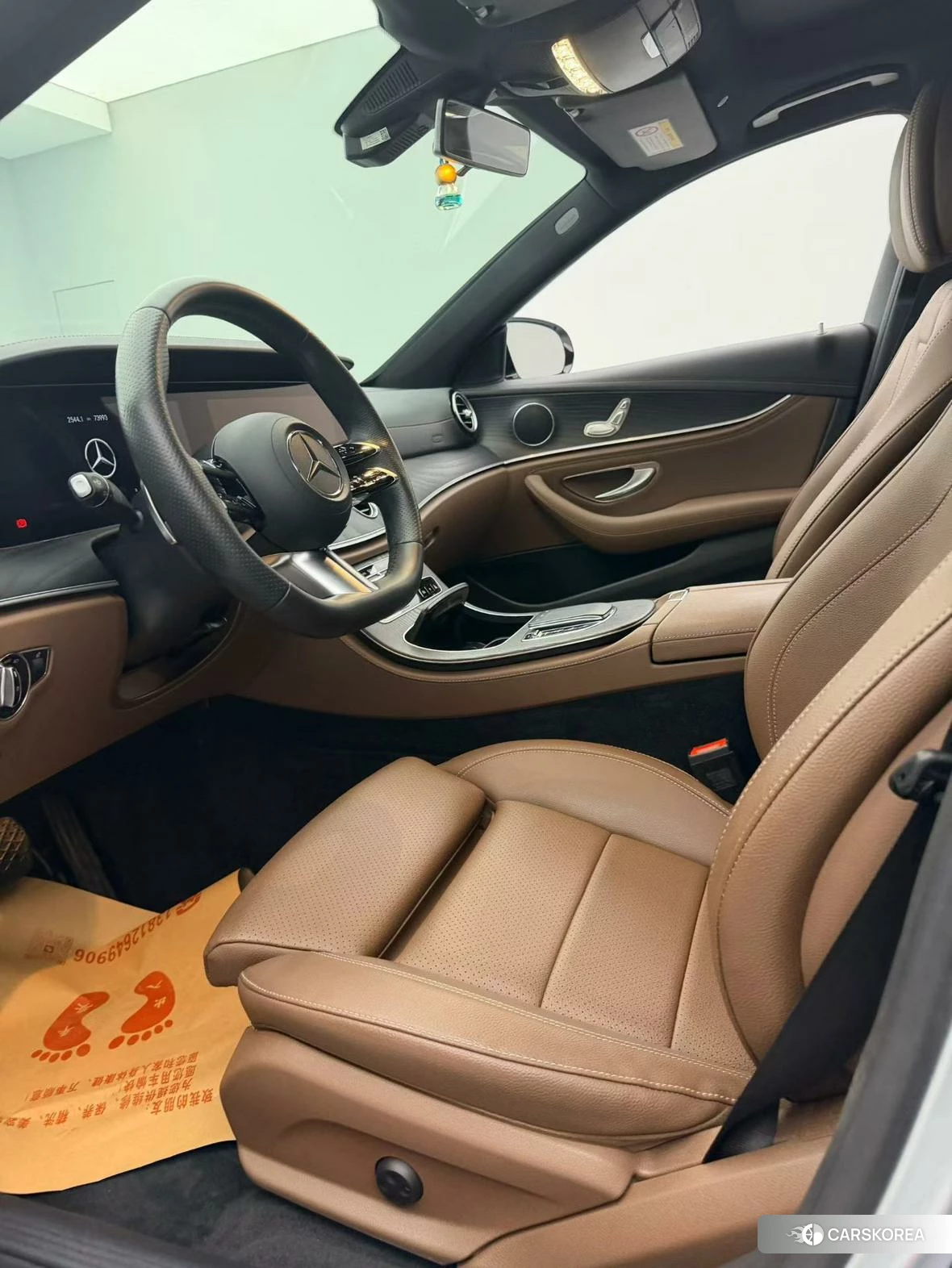 Mercedes-Benz E-class 2023 Серебристо-серый из Китая, фото 3