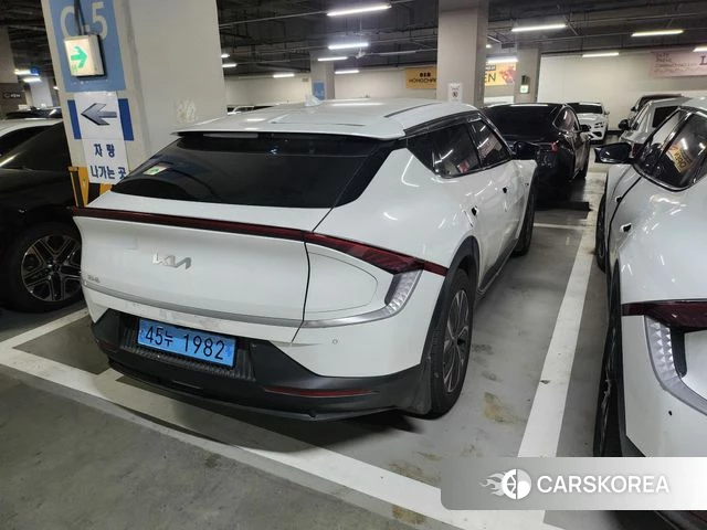 Kia EV6 id 3897811 из Кореи 7