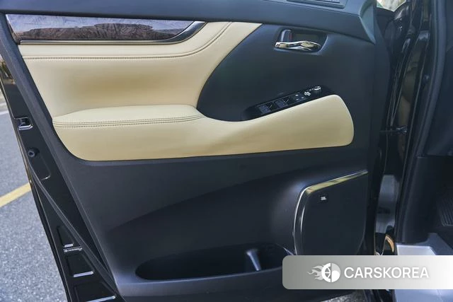 Toyota Wilfa id 4260803 из Китая 13