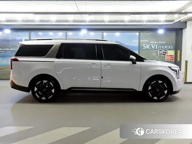 Kia The New Carnival 4th Generation id 3372056 из Кореи 13