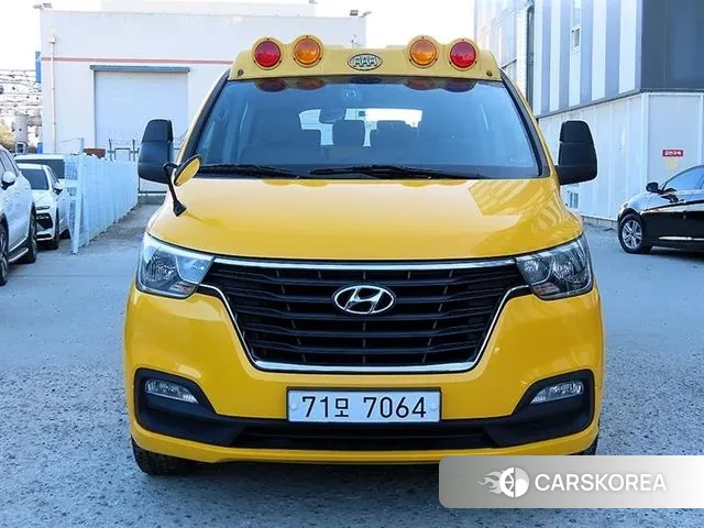 Hyundai The New Grand Starex id 3552858 из Кореи 13