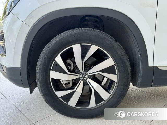 Volkswagen Tanyue 2022 Белый из Китая, фото 5