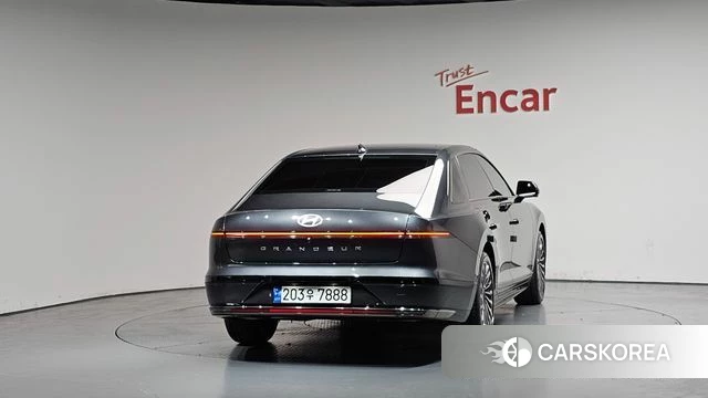 Hyundai Grandeur (GN7) id 4201465 из Кореи 23