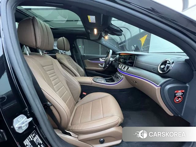 Mercedes-Benz E-class id 4236370 из Китая 23