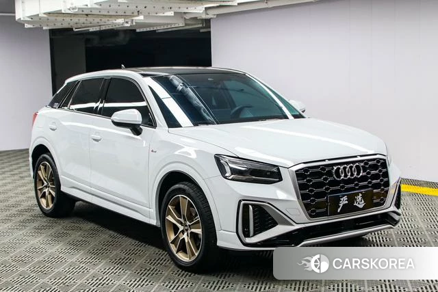 Audi Q2L id 4275629 из Китая 18