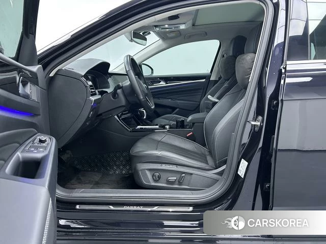 Volkswagen Passat 2021 Черный из Китая, фото 3