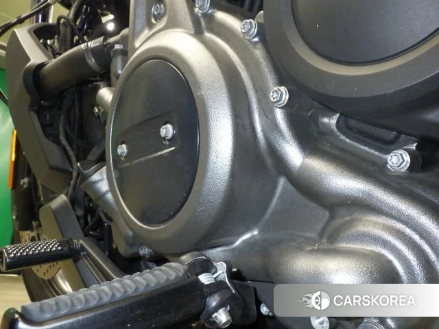 Engine photo