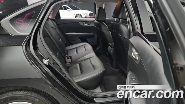 Kia Come New K3 id 2623700 из Кореи 13