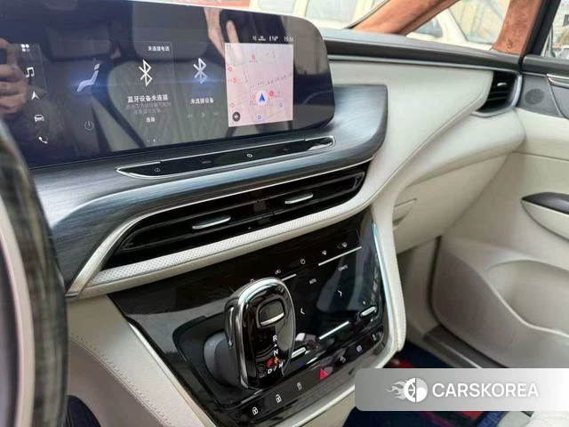 Buick GL8 2021 Белый из Китая, фото 5