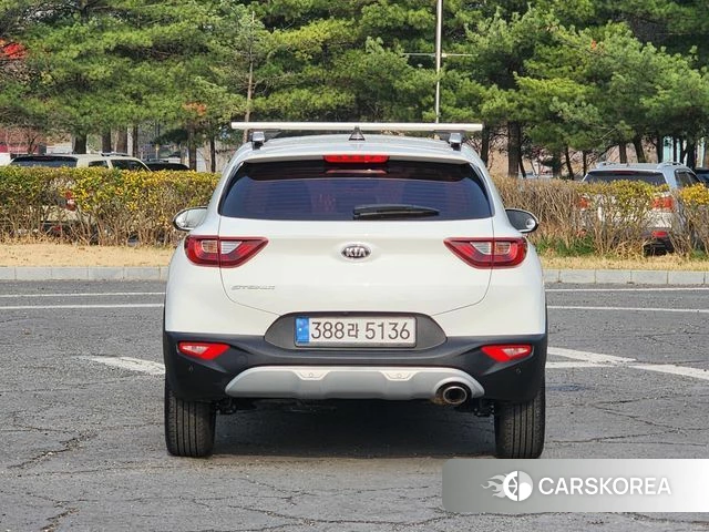 Kia Stonic id 3853791 из Кореи 13