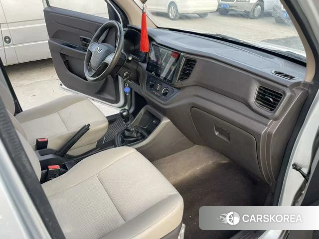 Wuling Automobile Wuling Hongguang V id 4238625 из Китая 7