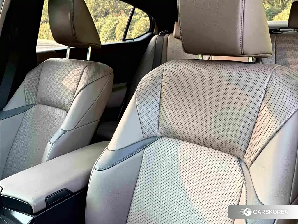 Lexus ES id 4546029 из Китая 12