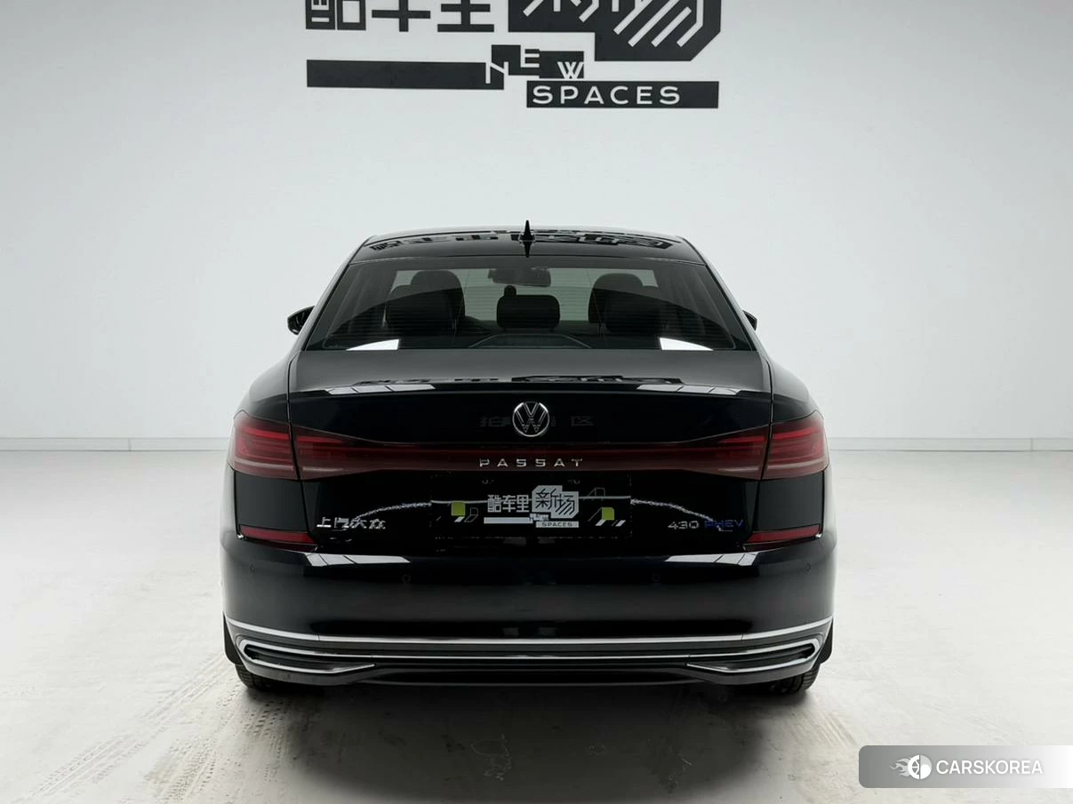 Volkswagen Passat PHEV id 4407599 из Китая 11