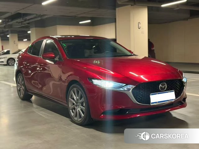 Mazda 3 Angkesaila 2022 Красный из Китая, фото 3