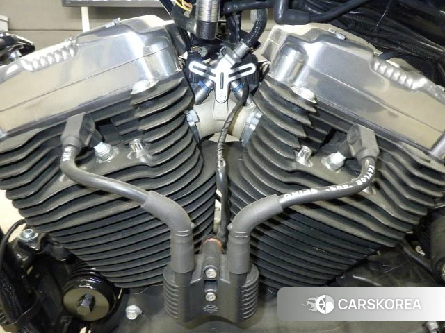 Engine photo