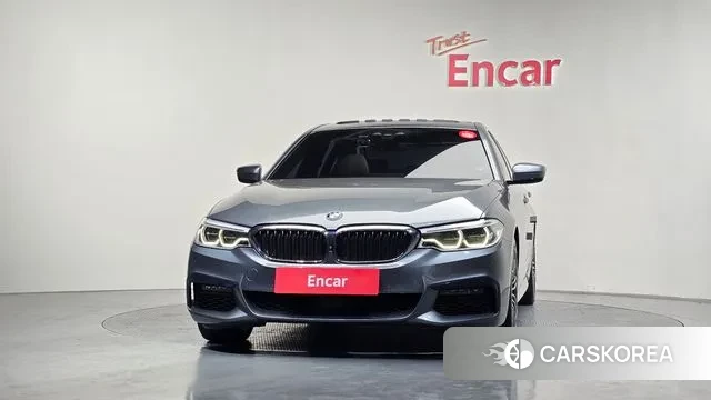 BMW 5 Series (G30) id 3557575 из Кореи 13