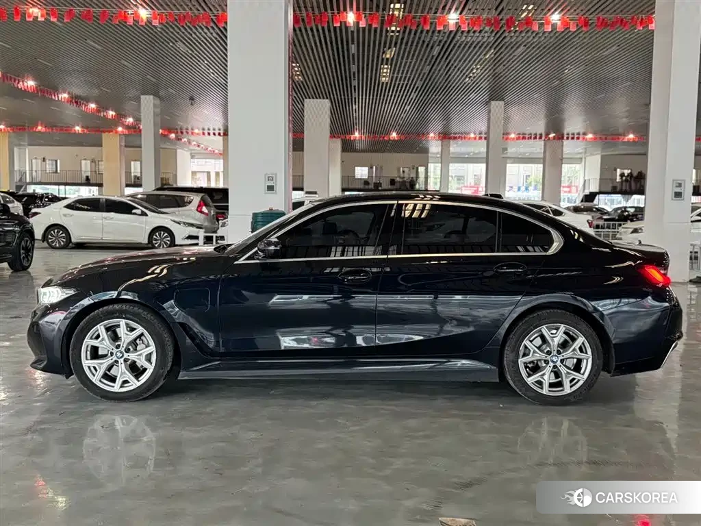 BMW i3 2023 Черный из Китая, фото 5