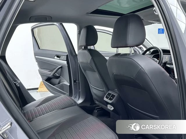Volkswagen Lavida 2022 Темно-серый из Китая, фото 6
