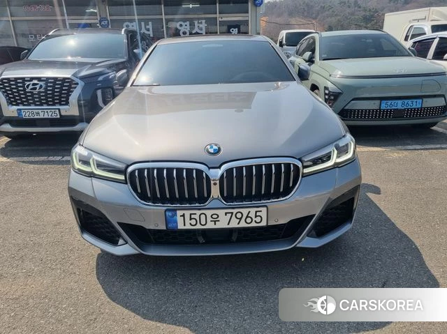 BMW 5 Series (G30) id 3798964 из Кореи 13