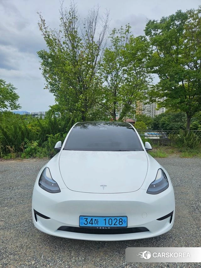 Tesla Model Y 2023 Белый из Кореи, фото 3