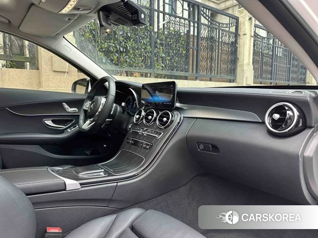 Mercedes-Benz Class C id 4276039 из Китая 10