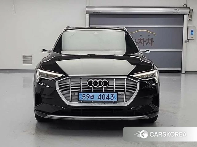 Audi e-Tron id 3915801 из Кореи 11