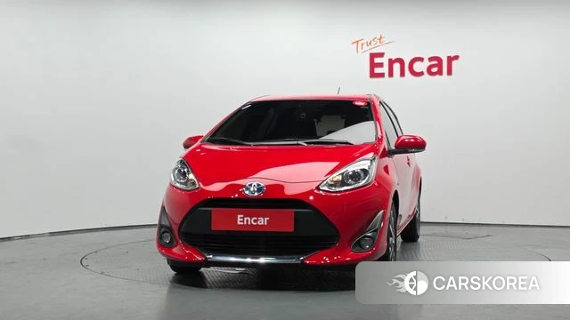 Toyota Prius C id 4464799 из Кореи 13