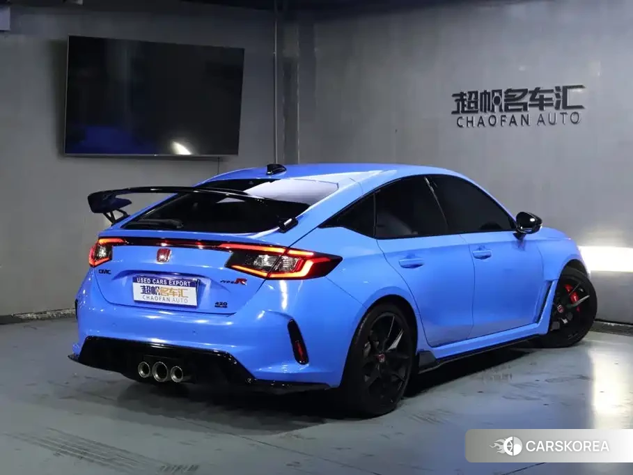 Honda Civic id 4644531 из Китая 14