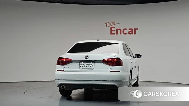 Volkswagen The New Passat id 4203728 из Кореи 23