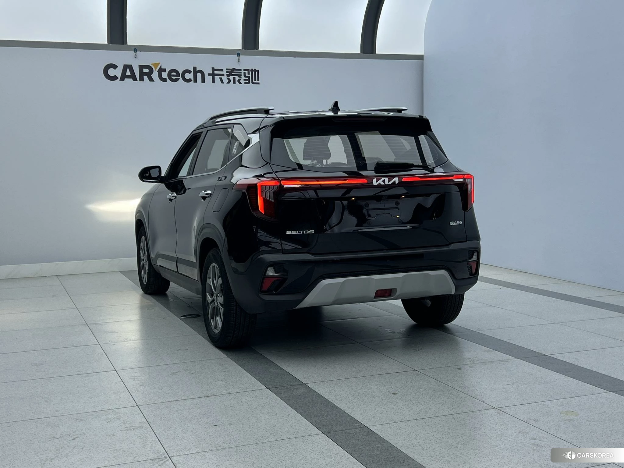 Kia Seltos id 4479625 из Китая 16