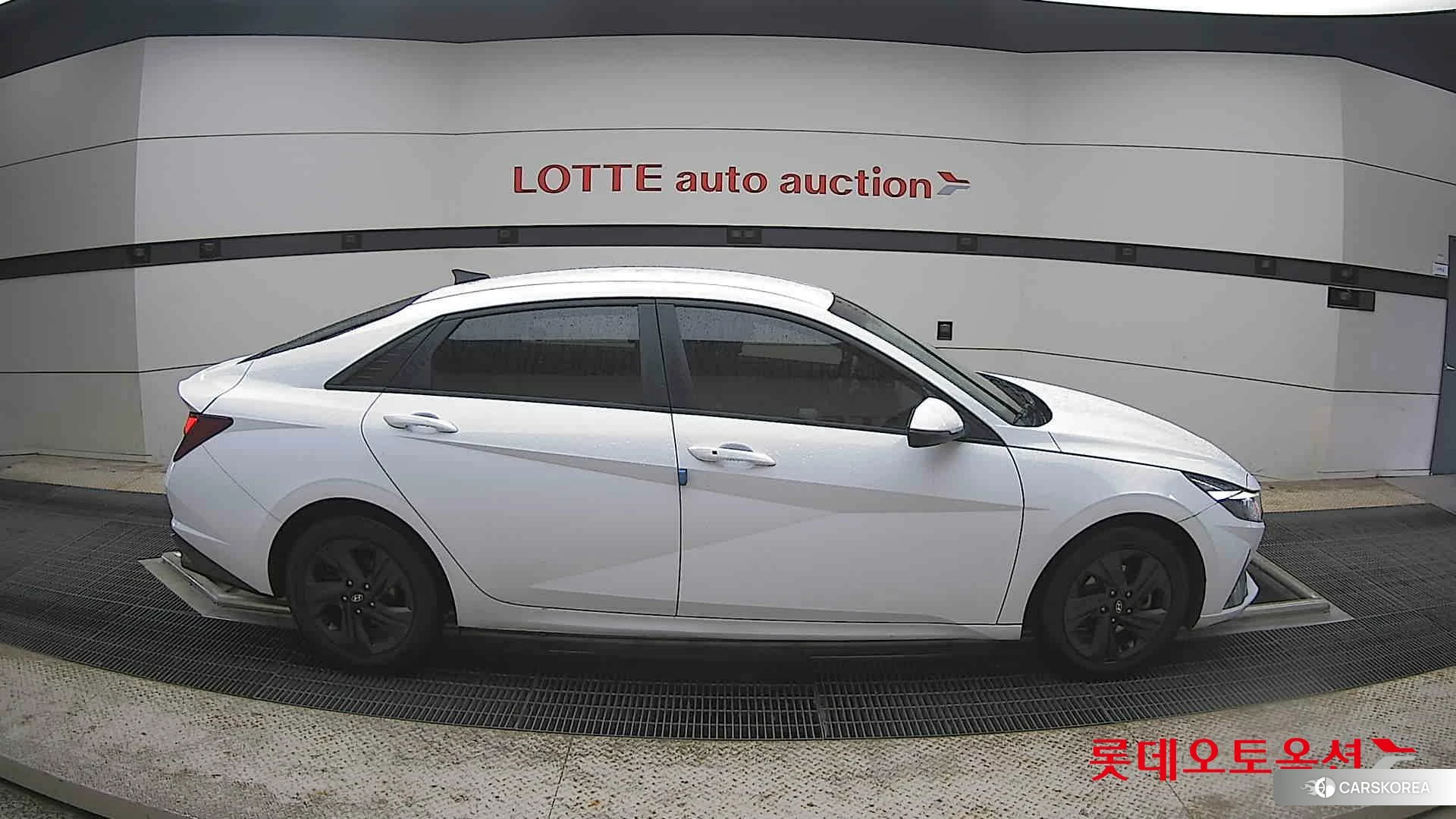 Hyundai Avante Hybrid id 4352318 из Кореи 23