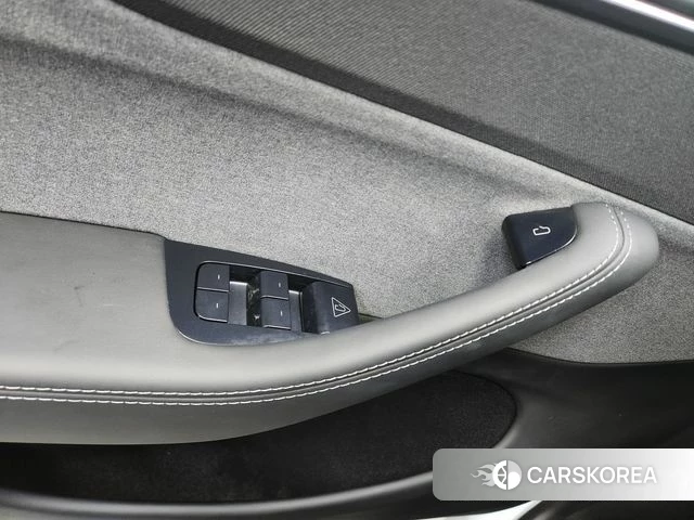 Tesla Model Y id 4773266 из Кореи 13