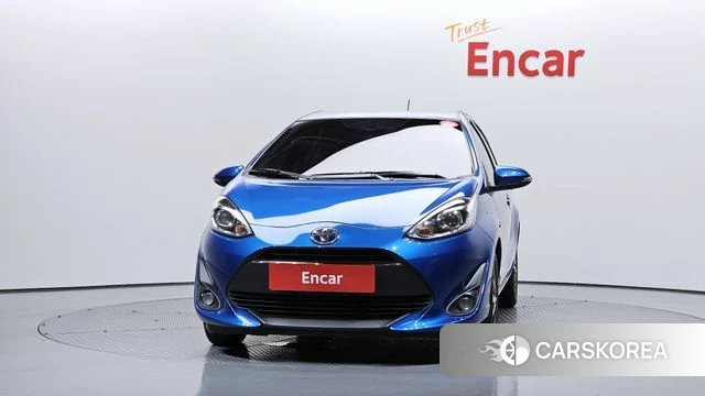 Toyota Prius C id 4667755 из Кореи 23