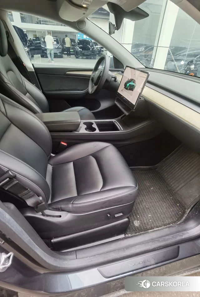 Tesla Model Y id 3919267 из Китая 8