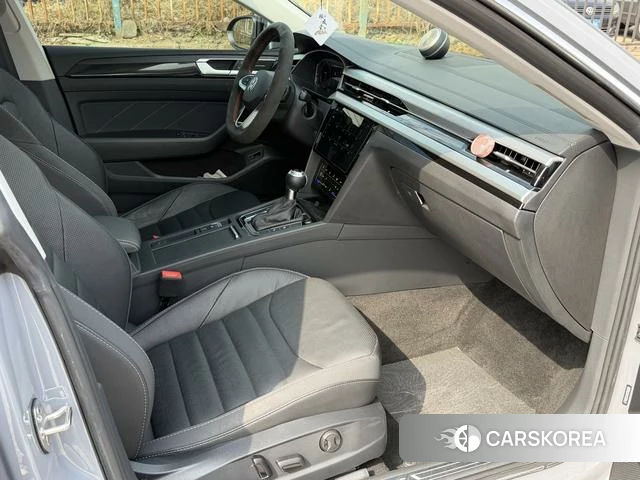 Volkswagen CC id 4278802 из Китая 23