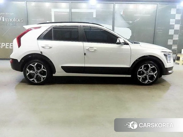 Kia Di Ol Nu Niro id 3915028 из Кореи 13