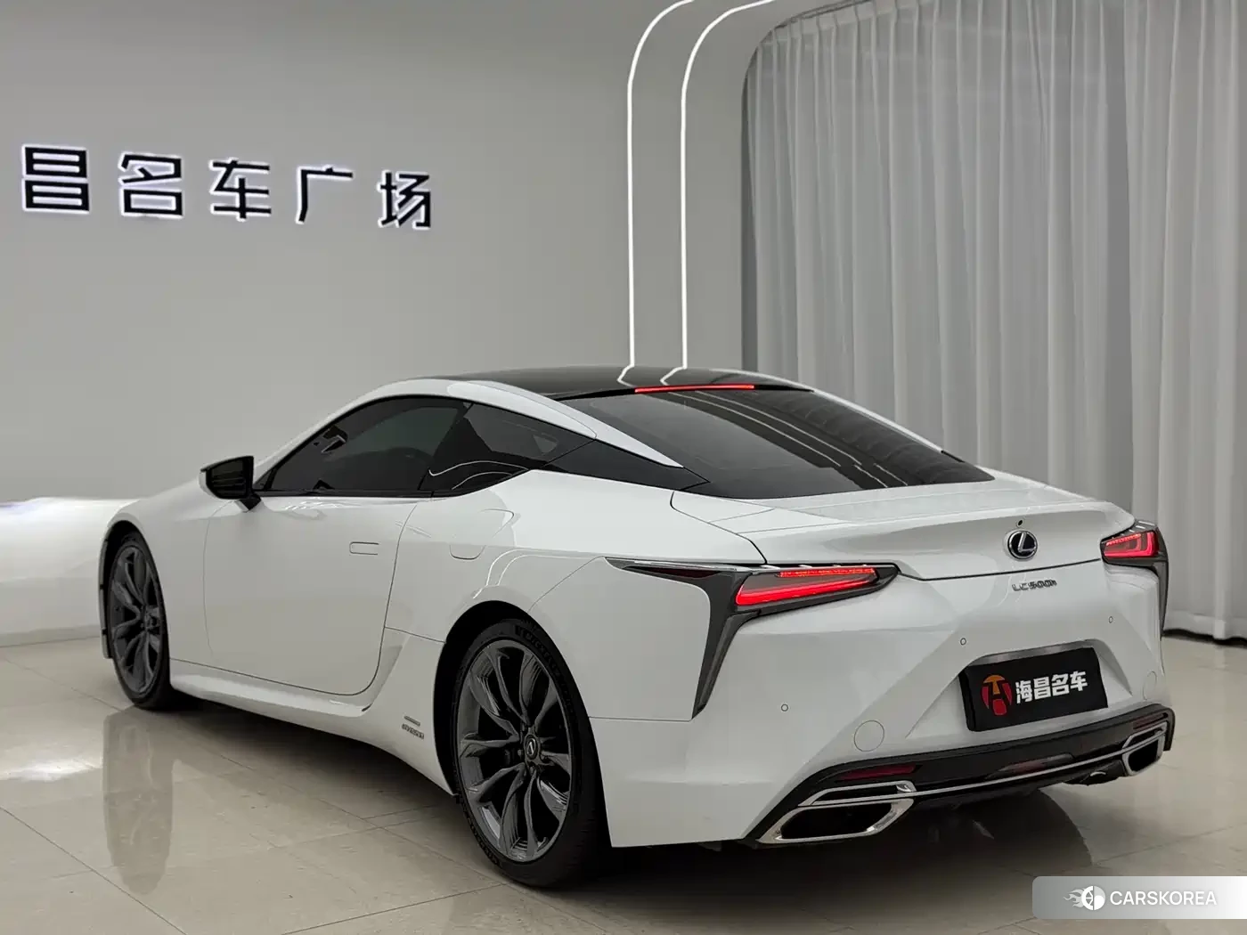 Lexus LC 2022 Белый из Китая, фото 3