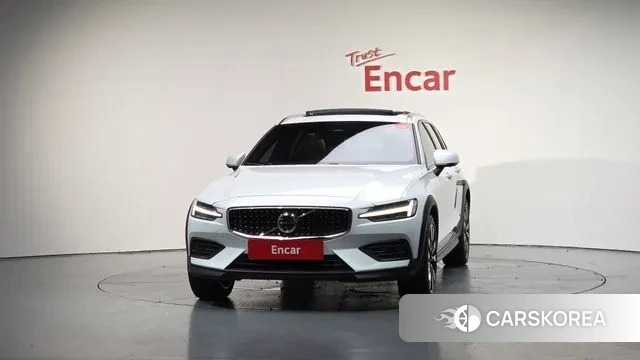 Volvo V60 Cross-Country 2nd Generation id 2998113 из Кореи 13