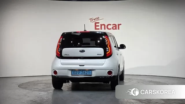 Kia Soul EV id 3627145 из Кореи 13